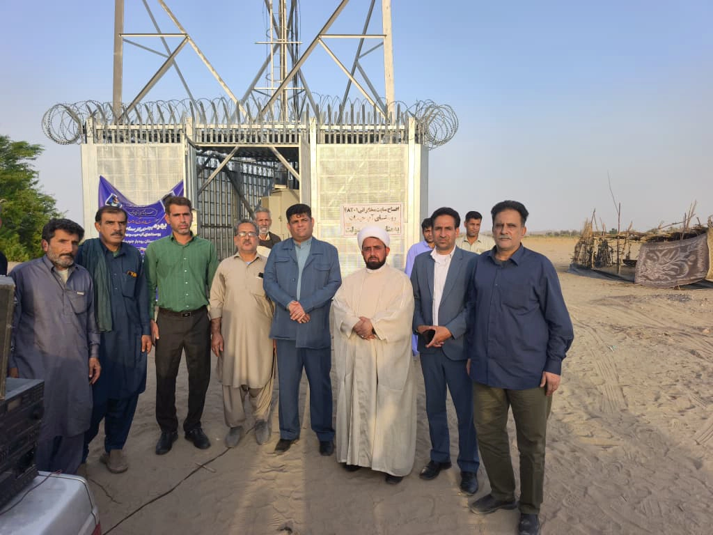 بهرهبرداری از سایتهای ارتباطی روستایی ایرانسل در کرمان با حضور وزیر ارشاد 2 kerman rural site opening 1404 02