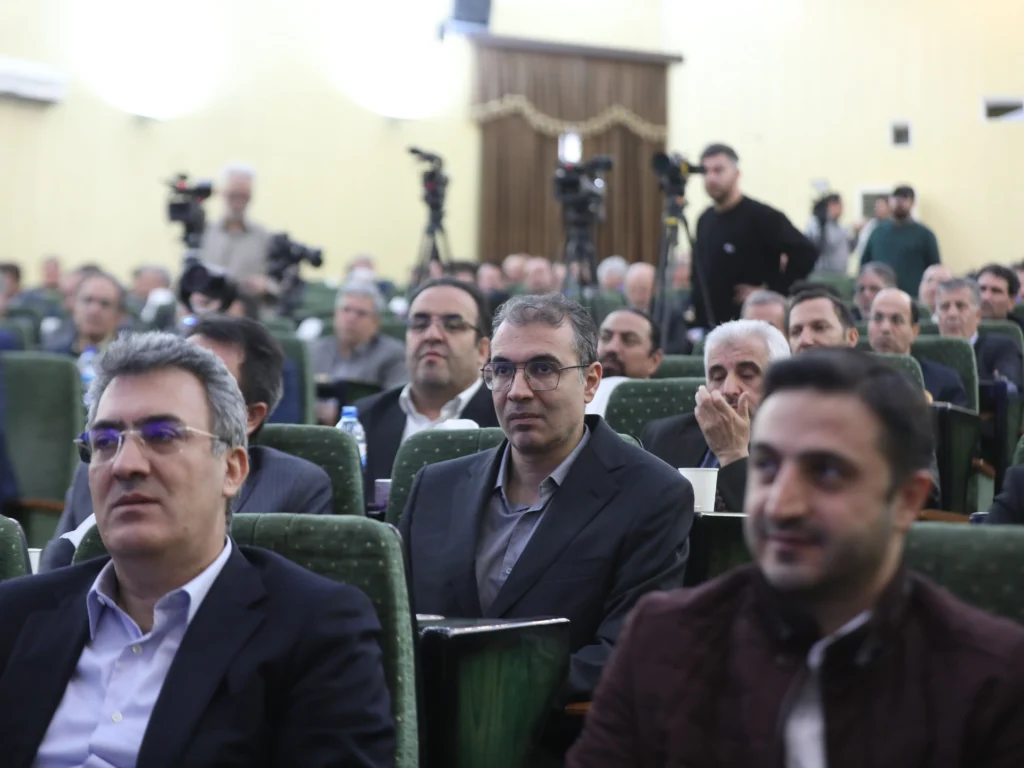 سایت 5G ایرانسل در تبریز با سرعت ۳.۷۴۹ مگابیت بر ثانیه افتتاح شد 6 8