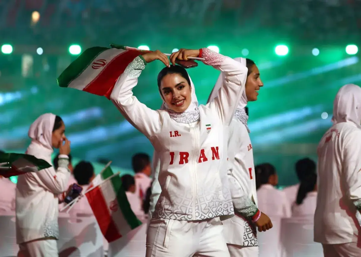 تصویر دختر ووشوکار ایرانی در افتتاحیه بازیهای آسیایی خبرساز شد 1 v0i1ye3e2
